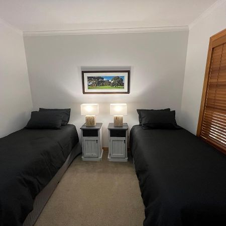 The Kingfisher Lodge 111 Halls Gap Exterior foto