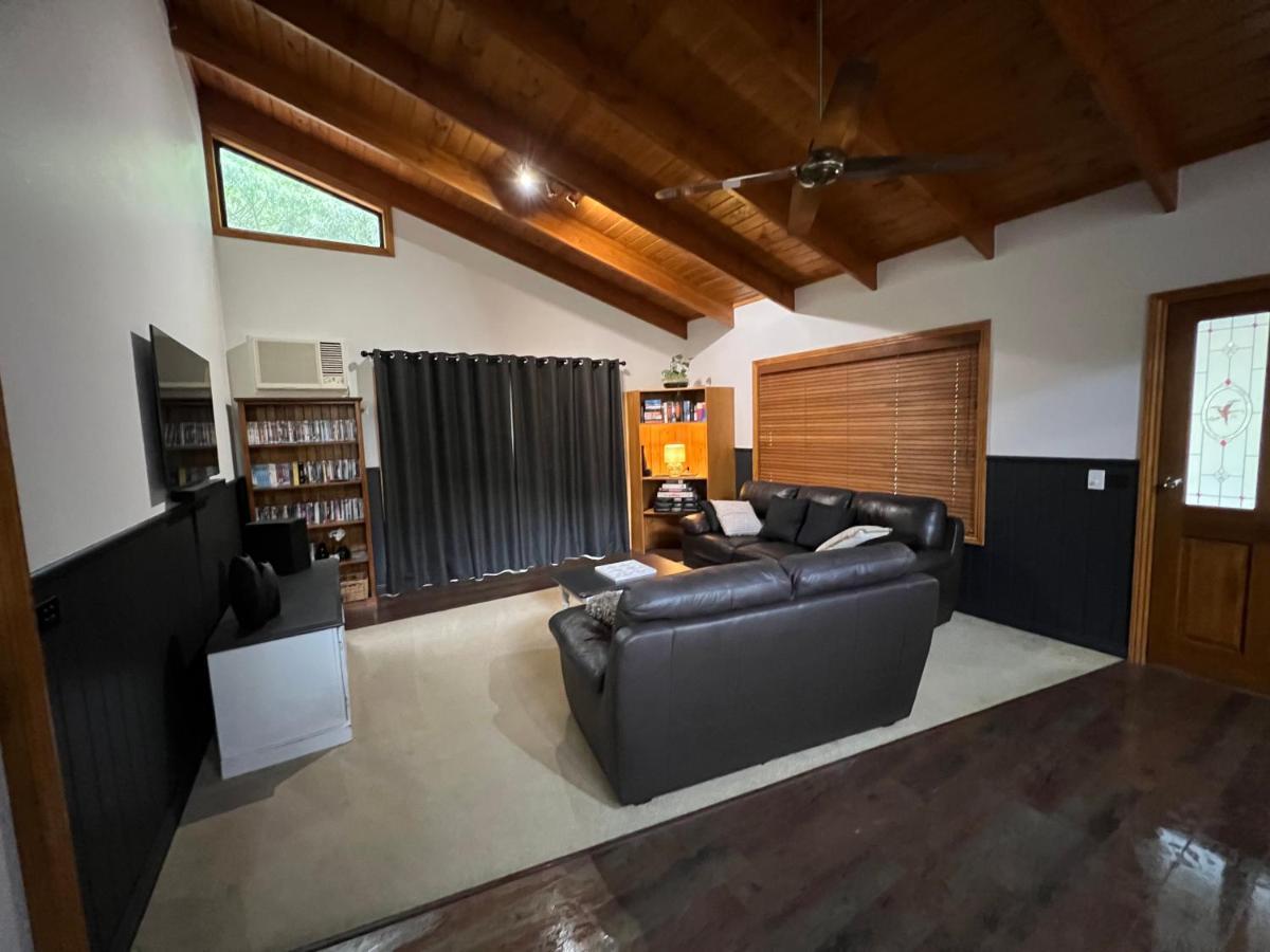 The Kingfisher Lodge 111 Halls Gap Exterior foto